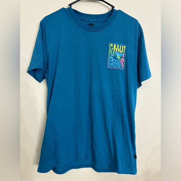 Maui and Sons T-Shirt - Picture 1 of 4